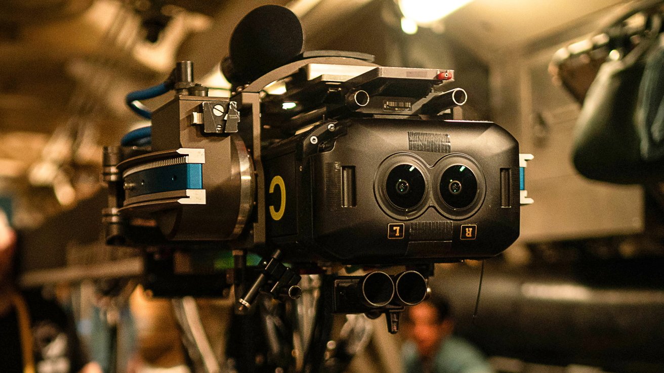 Apple’s secretive 3D cinema camera resurfaces for ‘Submerged’